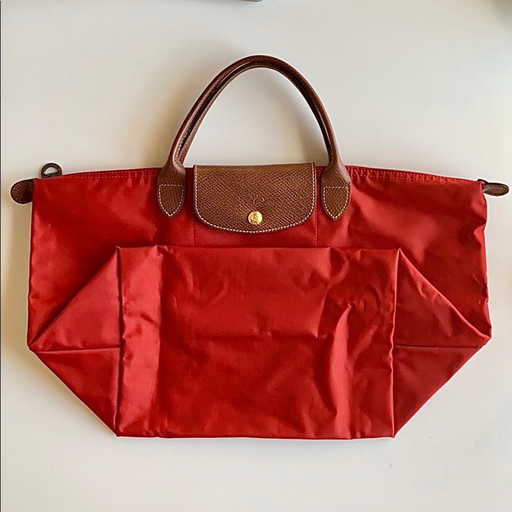 Longchamp Hand Bag “Le Pliage” in Red♥️ - Picture 4 of 7